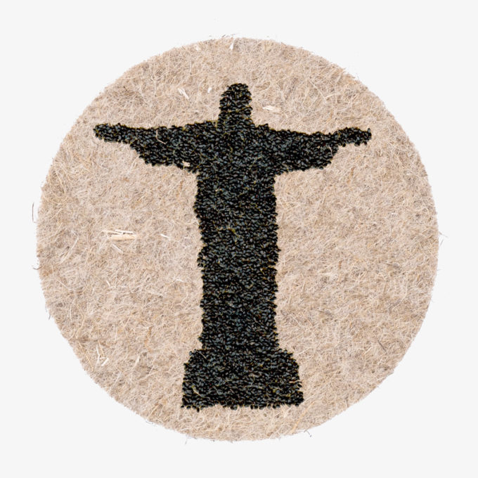 Cristo Redentor made with plant seeds