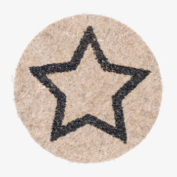 Stern aus Pflanzensamen auf Naturfaser Pad